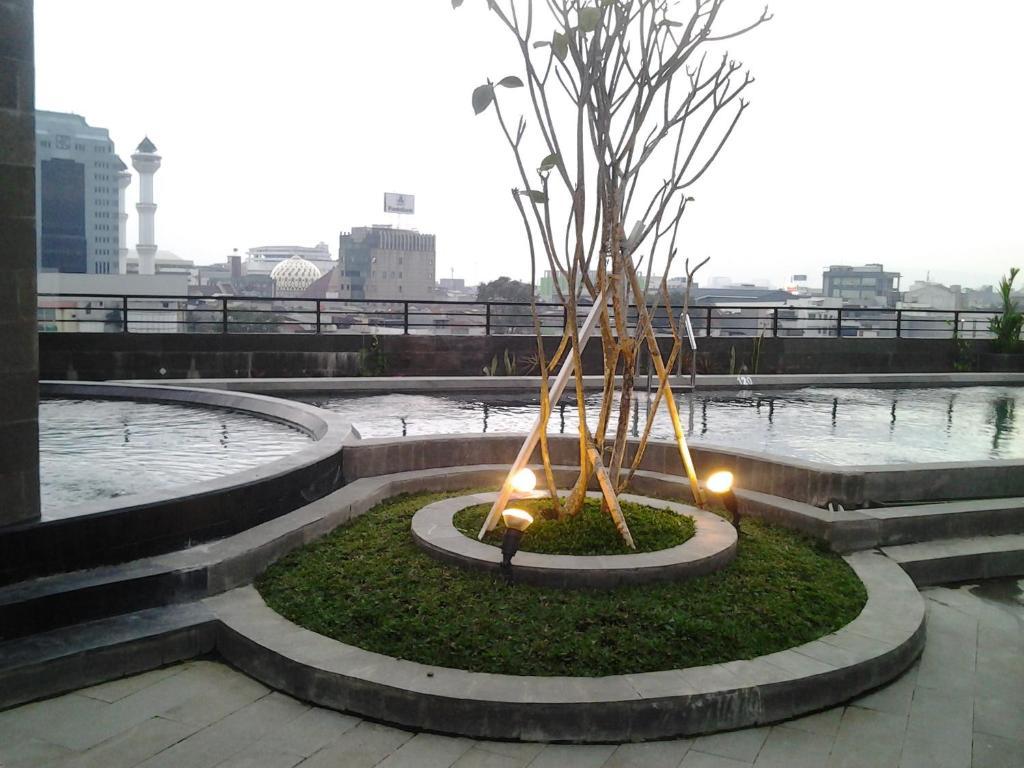 Gino Feruci Braga By Kagum Hotels Bandung Exterior foto